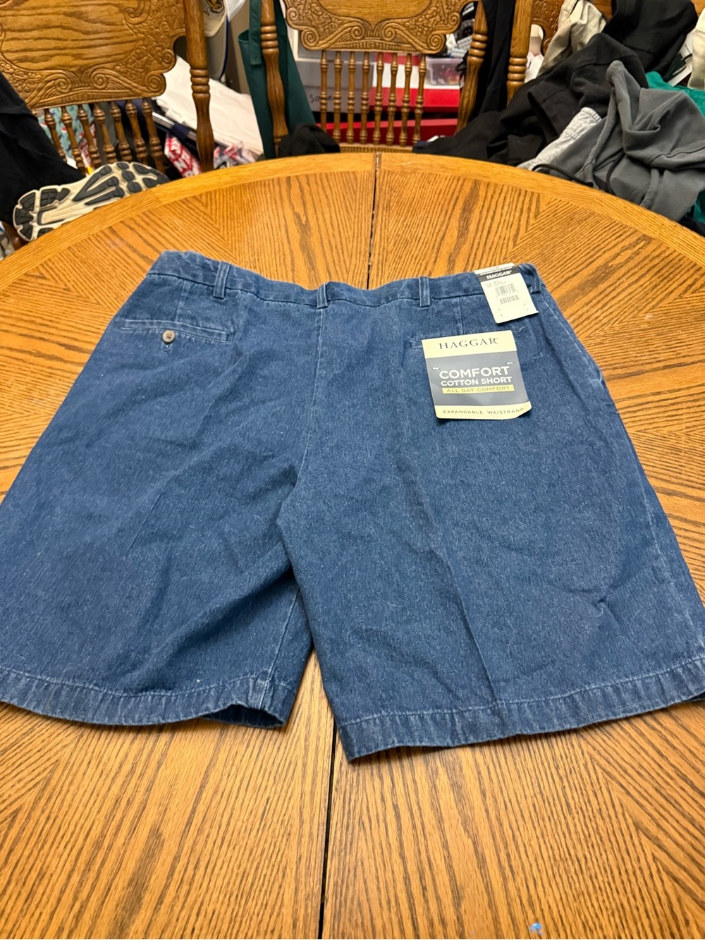 New with Tags Haggar Men's Denim Shorts - Dark Blue - Picture 4 of 7